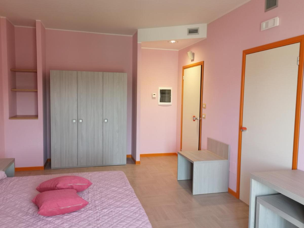 Hotel Clodi Ascoli Piceno Esterno foto