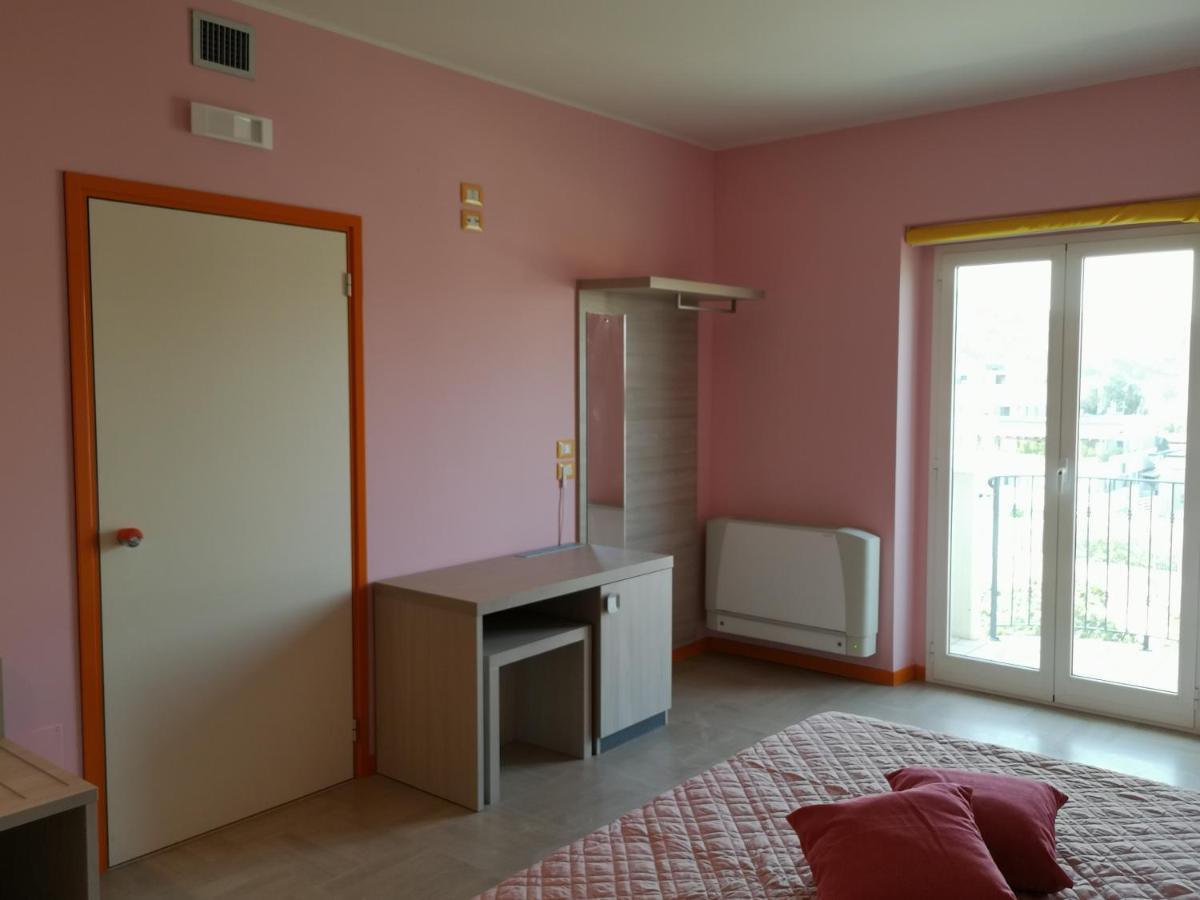 Hotel Clodi Ascoli Piceno Esterno foto