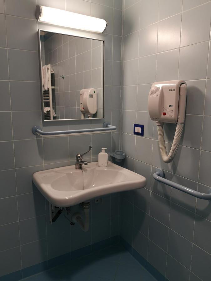 Hotel Clodi Ascoli Piceno Esterno foto