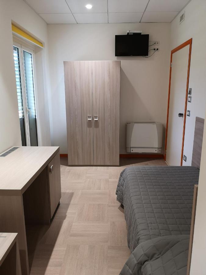 Hotel Clodi Ascoli Piceno Esterno foto