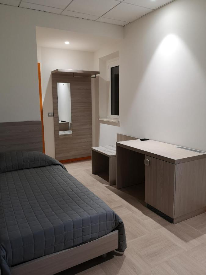 Hotel Clodi Ascoli Piceno Esterno foto